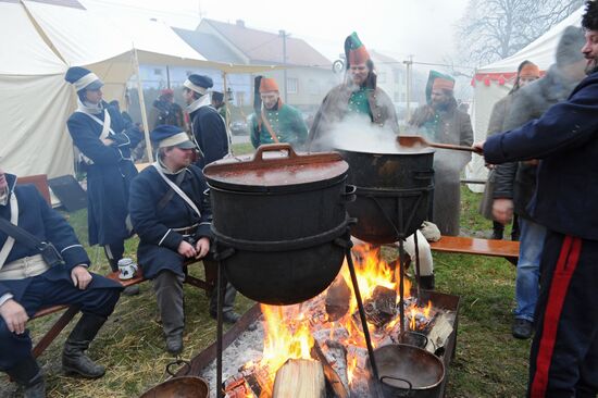 Battle of Austerlitz reenacted in Czech Republic