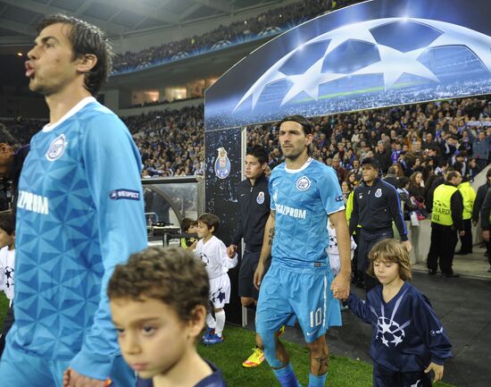 Football. Champions League. Match "Port" - "Zenit"