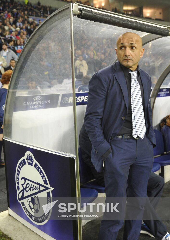 Football. Champions League. Match "Port" - "Zenit"