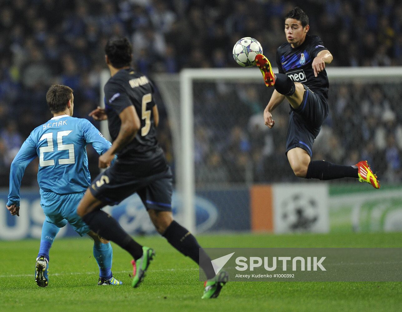Football. Champions League. Match "Port" - "Zenit"