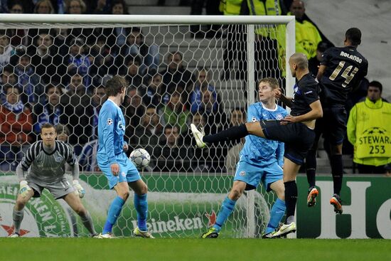 Football. Champions League. Match "Port" - "Zenit"