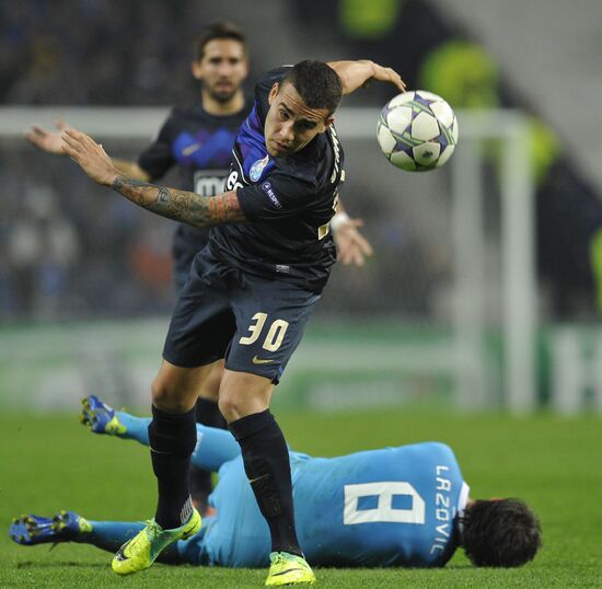 Football. Champions League. Match "Port" - "Zenit"