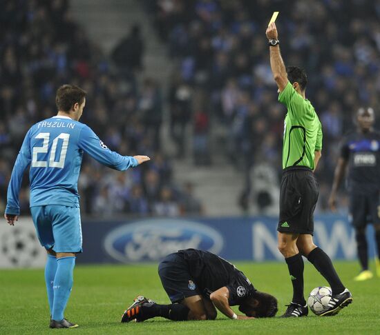 Football. Champions League. Match "Port" - "Zenit"