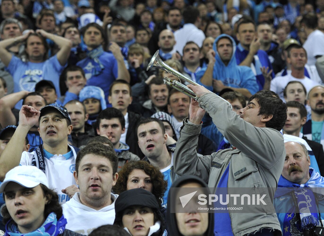 Football. Champions League. Match "Port" - "Zenit"