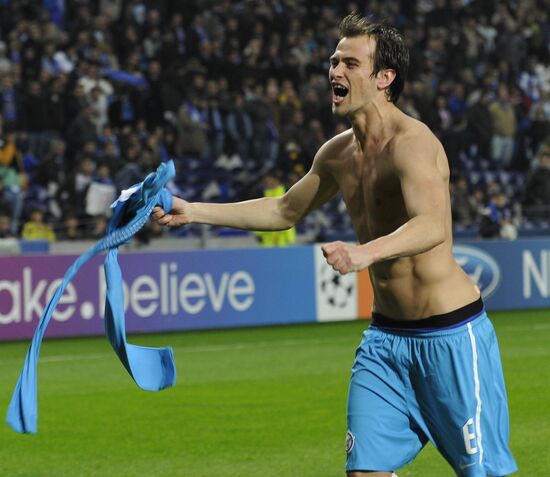 Football. Champions League. Match "Port" - "Zenit"