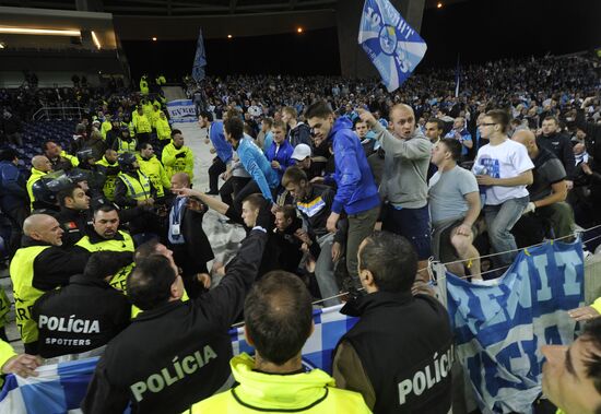 Football. Champions League. Match "Port" - "Zenit"