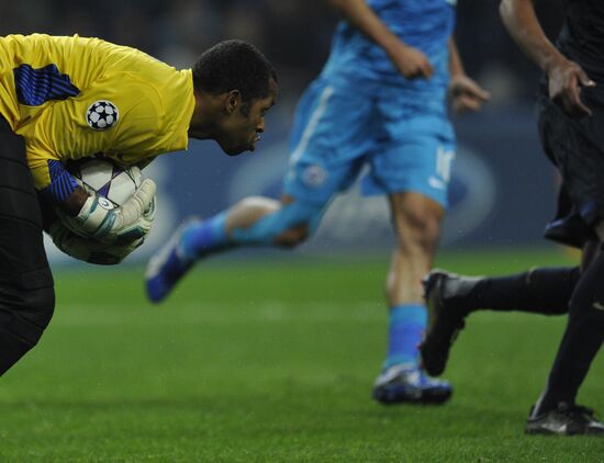 Football. Champions League. Match "Port" - "Zenit"