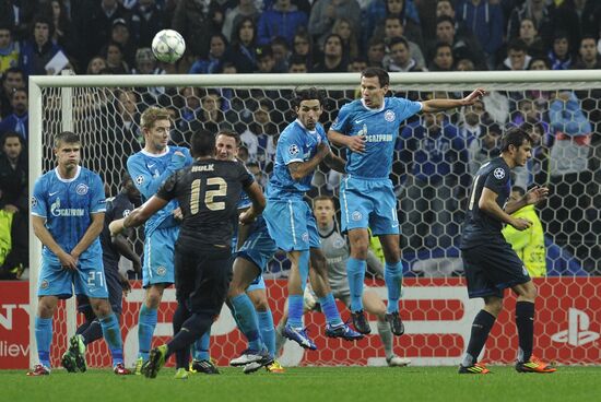 Football. Champions League. Match "Port" - "Zenit"