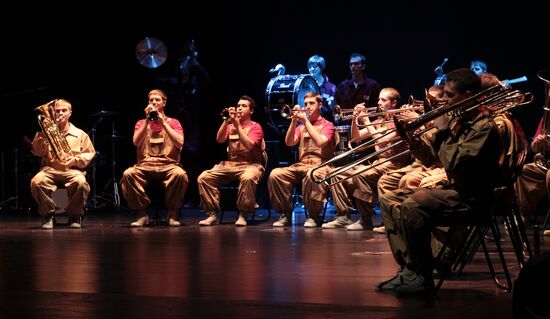 Oleg Menshikov's brass band presented