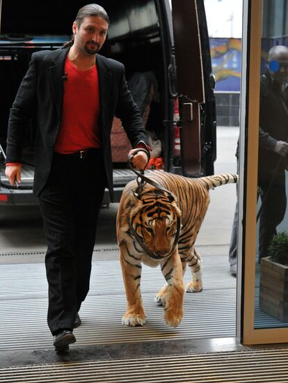 Conference on joint project of Zapashny and Safronovs' brothers