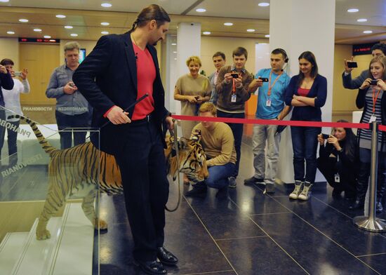 Conference on joint project of Zapashny and Safronovs' brothers