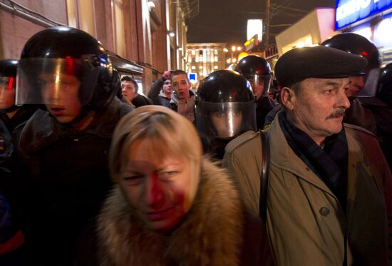 Unsanctioned rally on Triumphalny Square