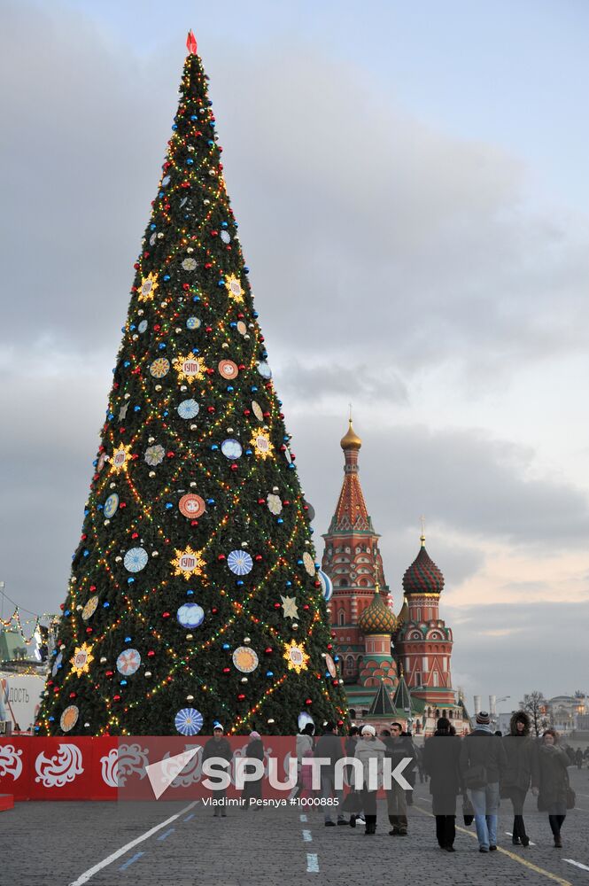 New Year trees in Moscow