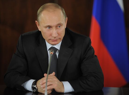 Vladimir Putin chairs All-Russia People's Front council meeting