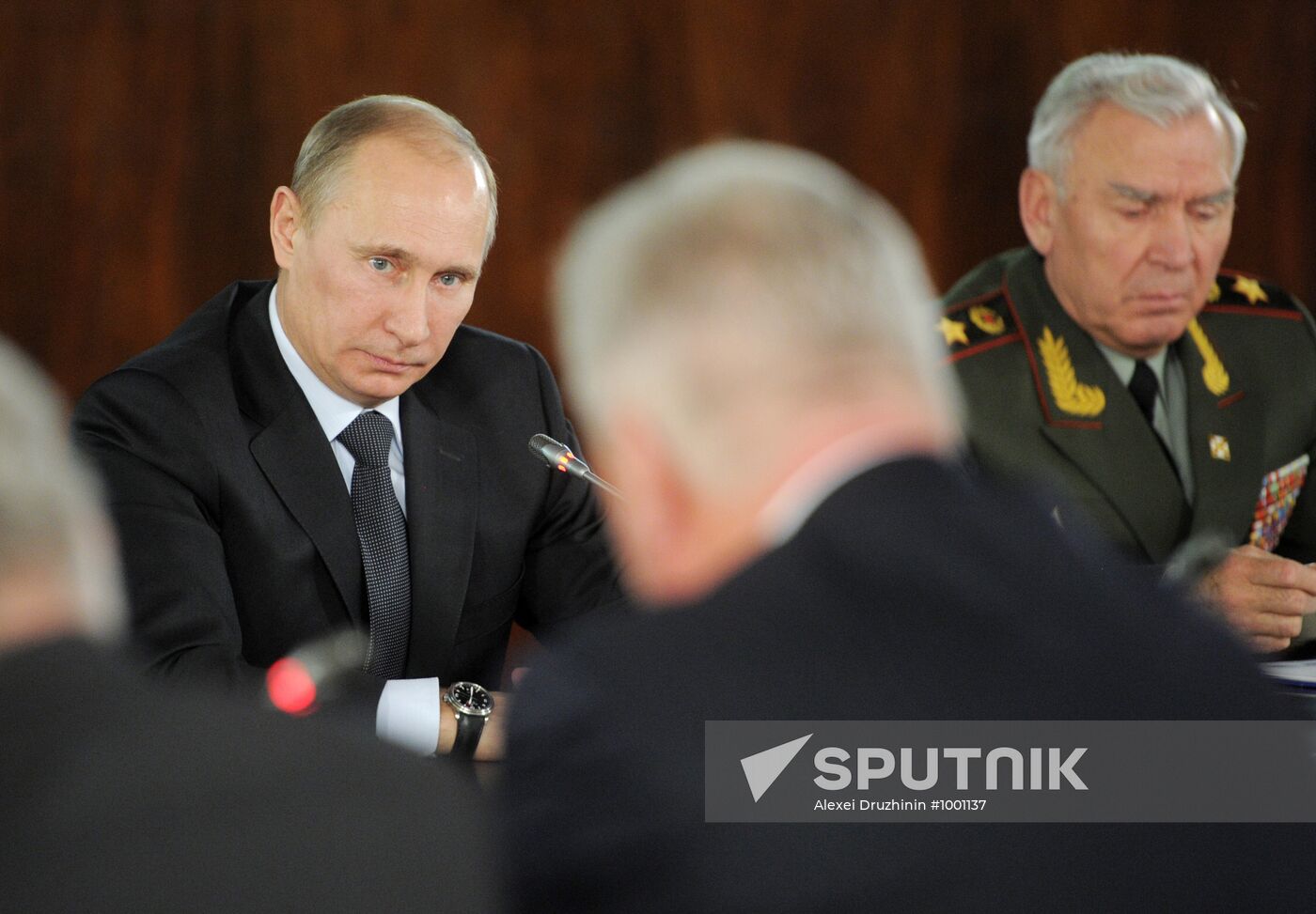 Vladimir Putin chairs All-Russia People's Front council meeting