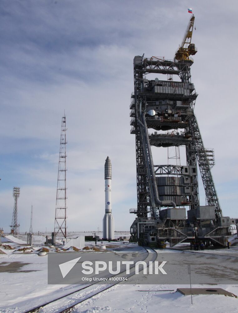 Proton M missile transported to Baikonur launchpad
