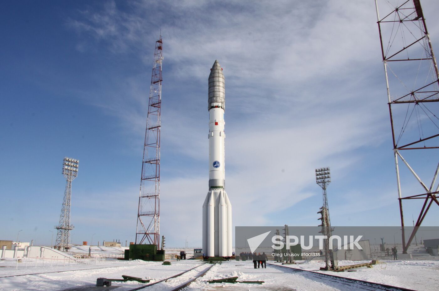 Proton M missile transported to Baikonur launchpad