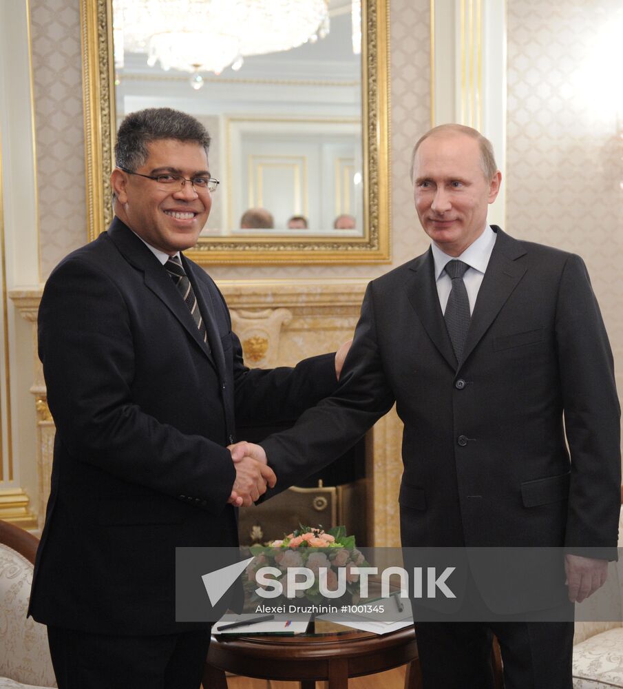 Vladimir Putin meets with Elías Jaua Milano in Moscow