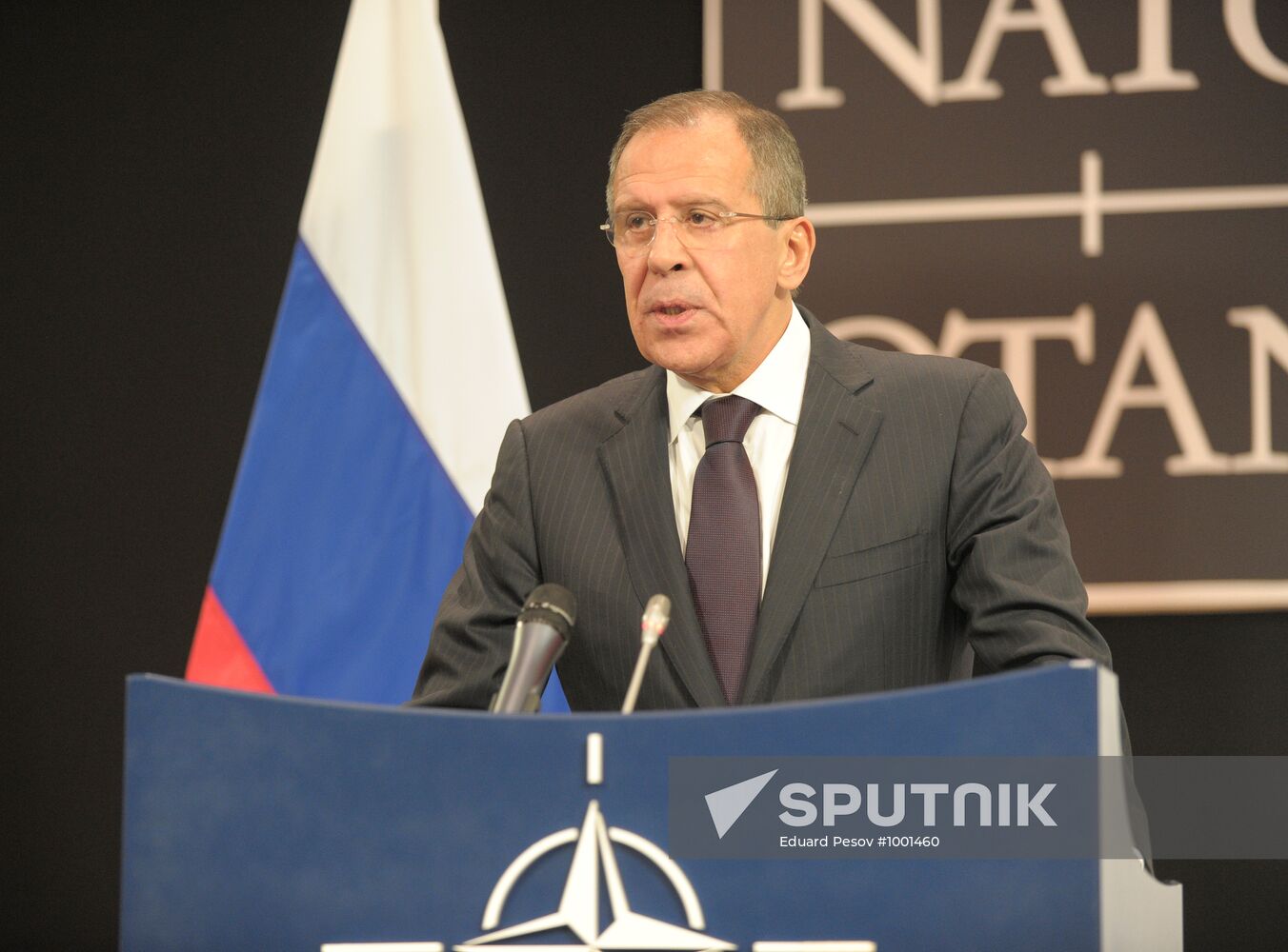 Sergei Lavrov holds press conference