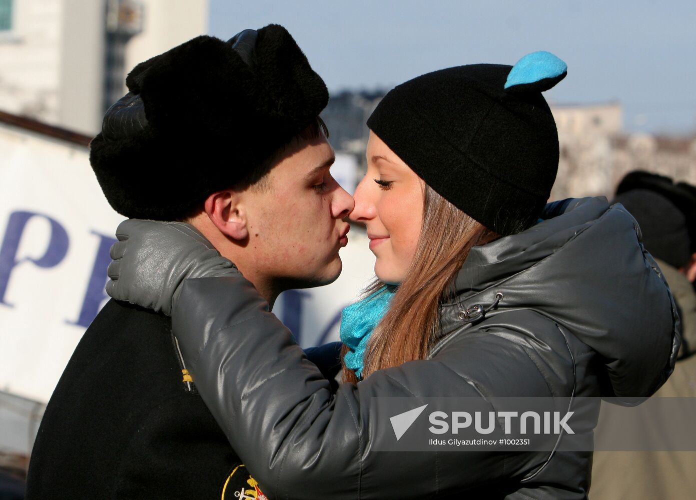 Departure of Pacific Fleet ships to fight pirates