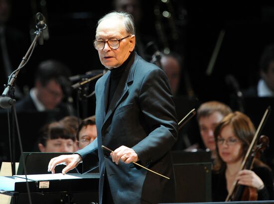 Ennio Morricone performs live in Moscow