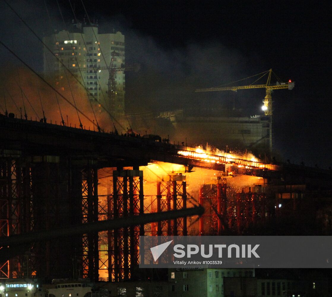 Bridge constructed in Vladivostok on fire