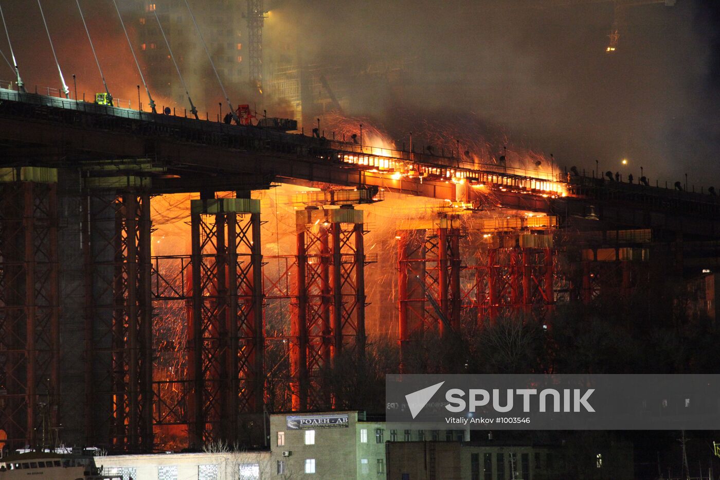 Bridge constructed in Vladivostok on fire