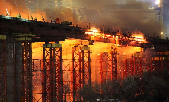 Bridge constructed in Vladivostok on fire