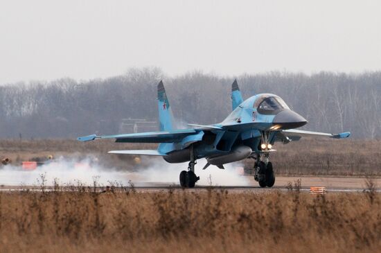 Su-34 bombers arrive from Novosibirsk