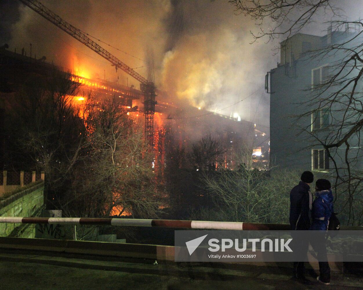 Bridge constructed in Vladivostok on fire