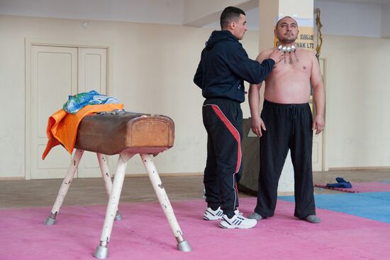 Georgian 'magnet man' gets into Guinness Book of Records