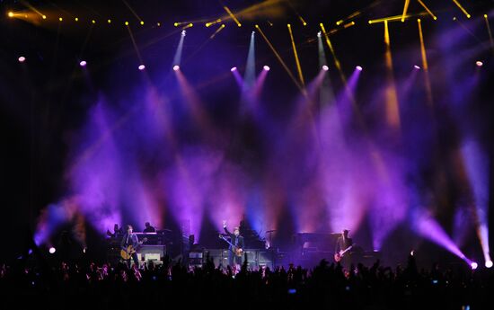 Paul McCartney performs live in Moscow