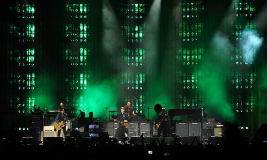 Paul McCartney performs live in Moscow