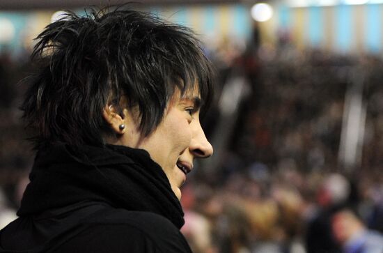 Paul McCartney performs live in Moscow