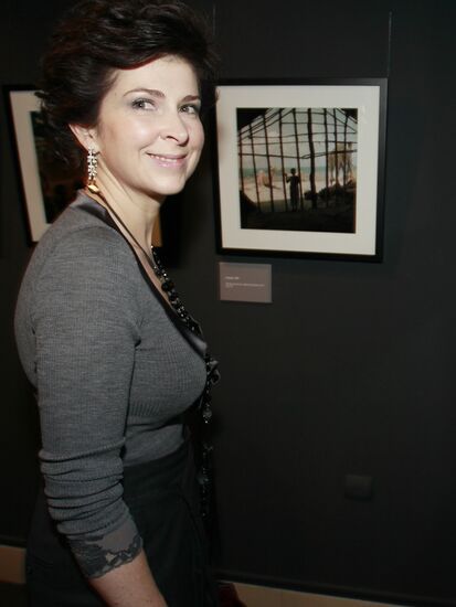 Photo exhibition 'To see the time' by Henry Borovik
