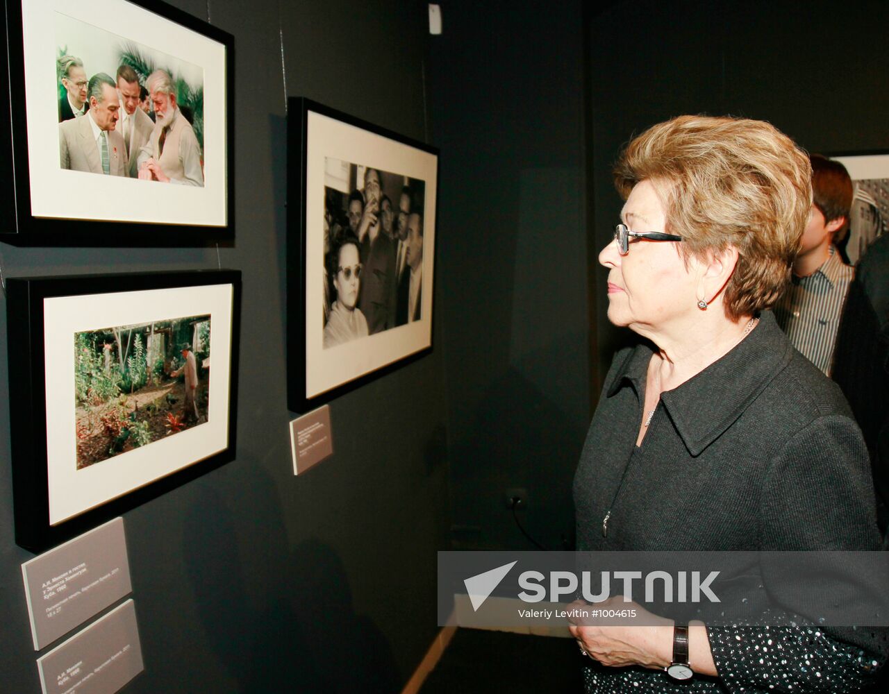 Photo exhibition 'To see the time' by Henry Borovik