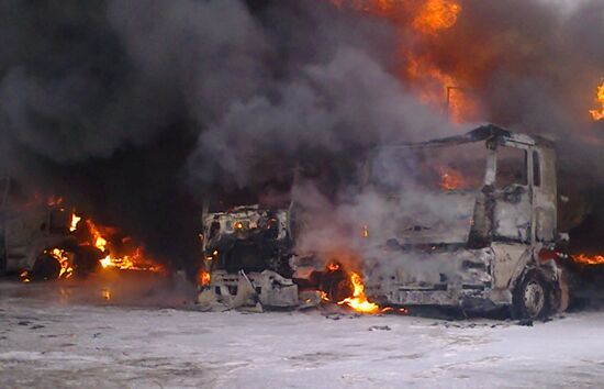 Five fuel tanks on fire in Perm