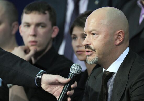 "A Conversation with Vladimir Putin. Continued" live broadcast