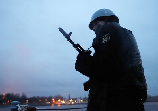 Naval ships in Kronshtadt port prepared for voyage