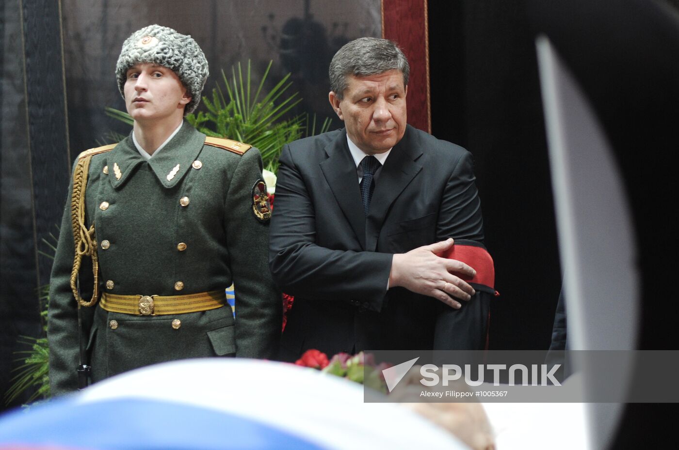 Funeral service for academician Boris Chertok, Korolyov