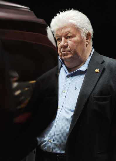 Funeral service for academician Boris Chertok, Korolyov