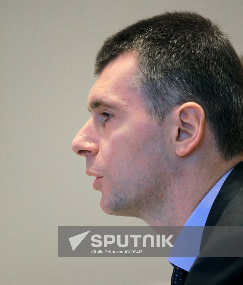 Mikhail Prokhorov chairs meeting of RUIE Committee