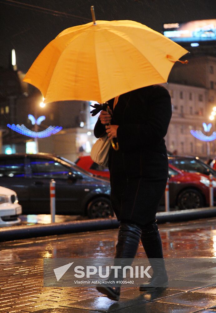 Abnormally warm December in Moscow