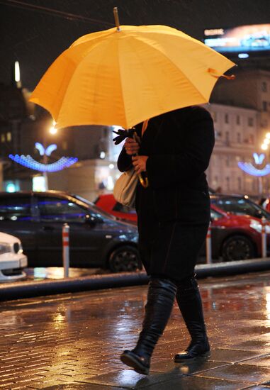 Abnormally warm December in Moscow