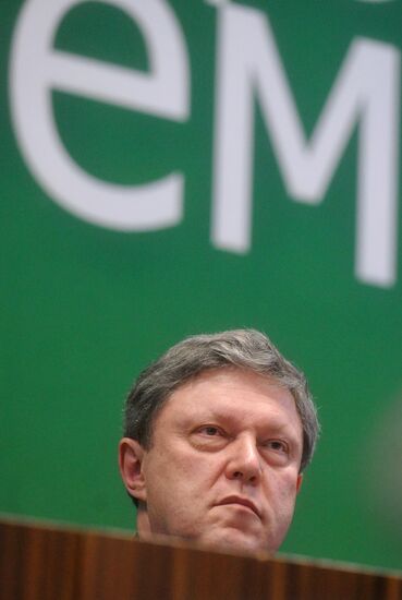Yabloko party holds meeting