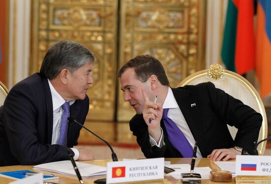 Informal CIS summit in Kremlin