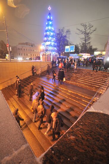 Moscow decorated for New Year