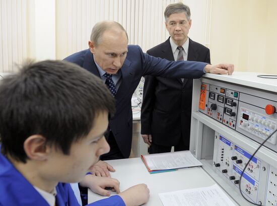 Vladimir Putin visits Northwestern Federal District