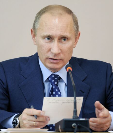Vladimir Putin visits Northwestern Federal District