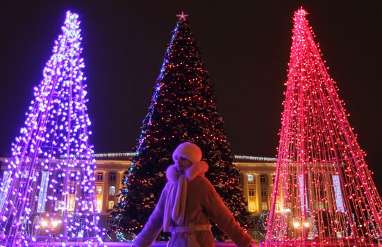Lighting New Year's tree lights in Veliky Novgorod